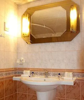Balkan Hotel 3*