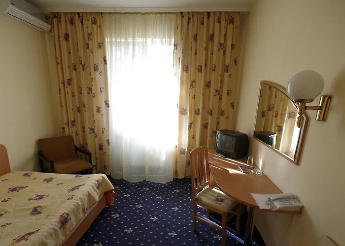 Balkan Hotel 3*