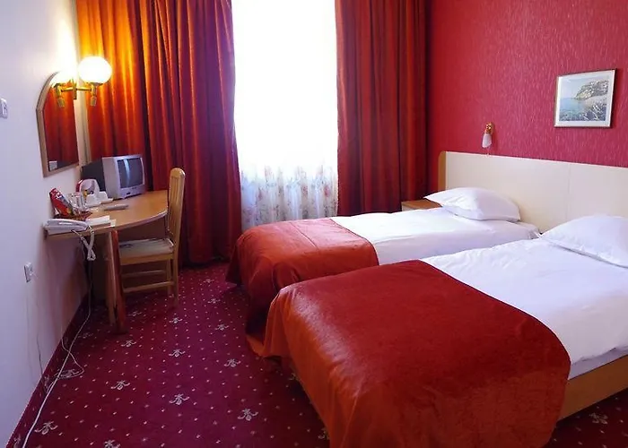Balkan Hotel 3*